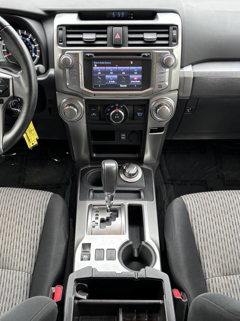Used 2016 Toyota 4Runner SR5 AWD/4WD image 27