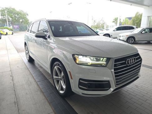 Used 2019 Audi Q7 3.0T Prestige image 1