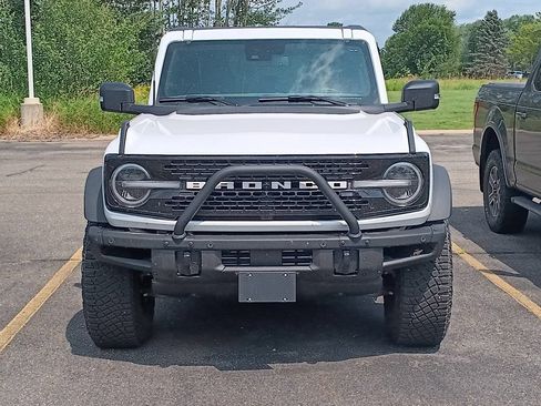 Used 2024 Ford Bronco Wildtrak AWD/4WD image 2