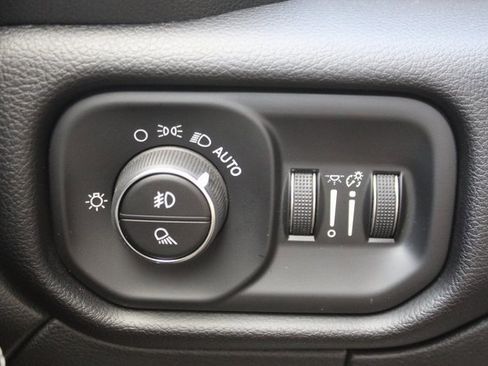 Used 2024 RAM 2500 Laramie w/ Safety Group image 19