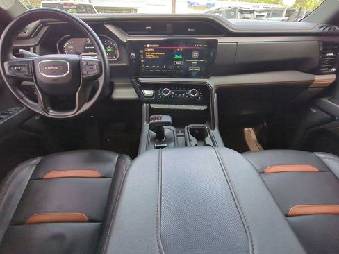 Used 2023 GMC Sierra 1500 AT4 w/ Technology Package image 19