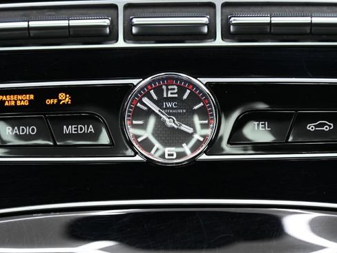 Used 2019 Mercedes-Benz E 63 AMG S image 36
