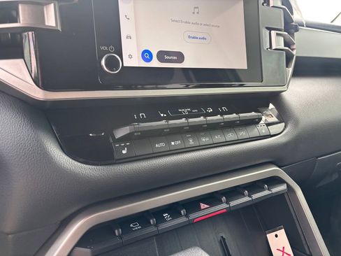 Used 2025 Toyota Sequoia SR5 image 19