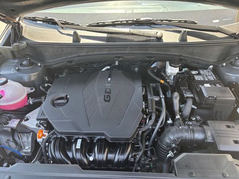 Used 2026 Kia Sportage LX FWD image 32