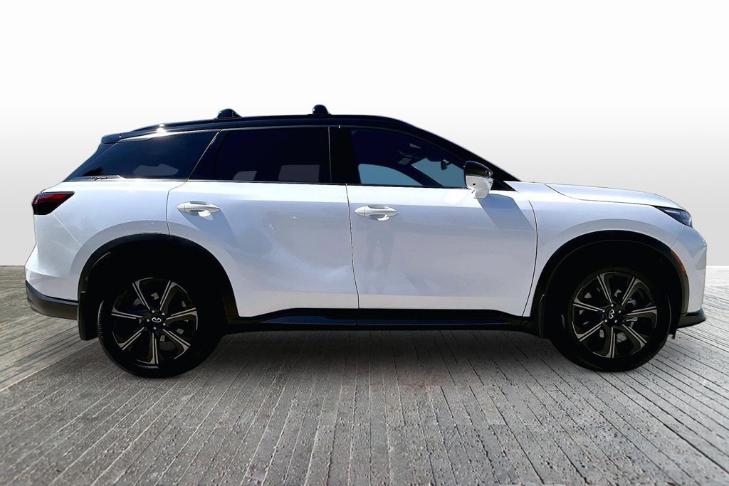 Certified 2027 INFINITI QX60 Autograph w/ Dark Cargo Package AWD/4WD image 8