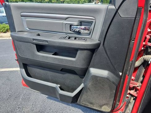 Used 2024 RAM 1500 Classic SLT RWD image 31