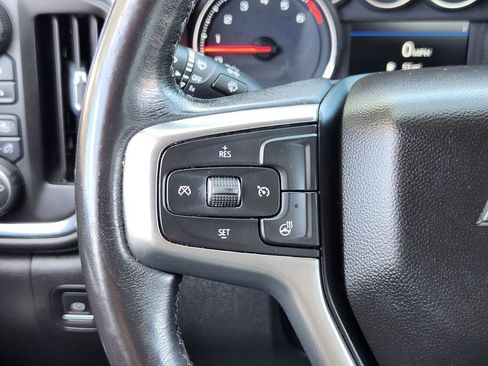 Used 2021 Chevrolet Silverado 1500 LT Trail Boss w/ LPO, Dark Essentials Package AWD/4WD image 17