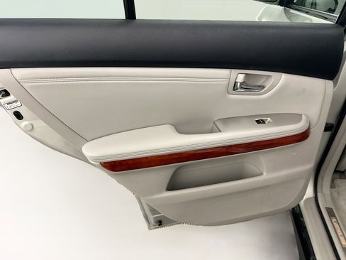 Used 2004 Lexus RX 330 AWD image 28