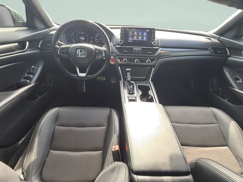 Used 2022 Honda Accord Sport image 15