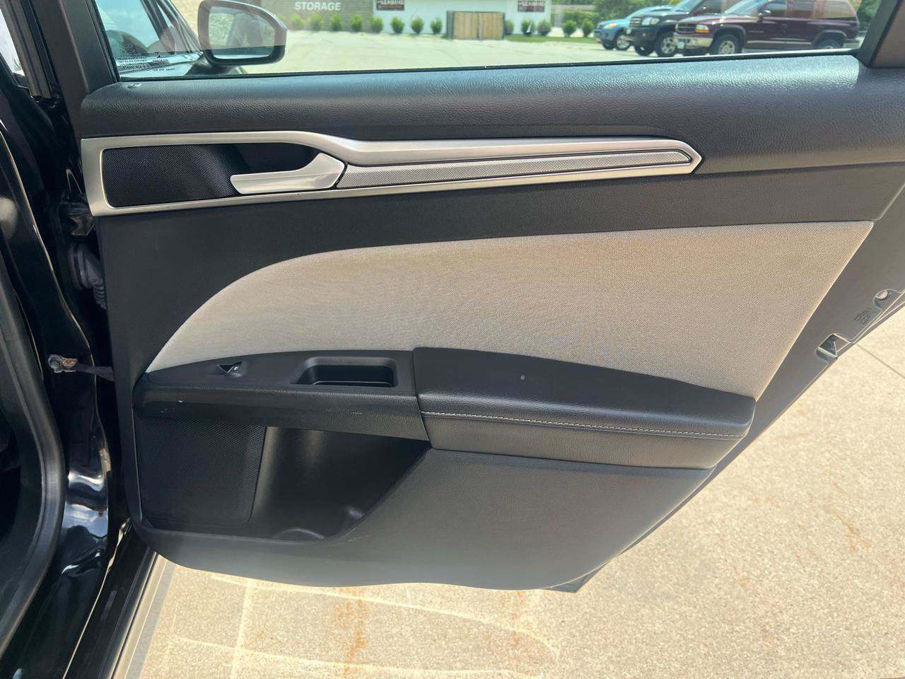 Used 2019 Ford Fusion S FWD image 23
