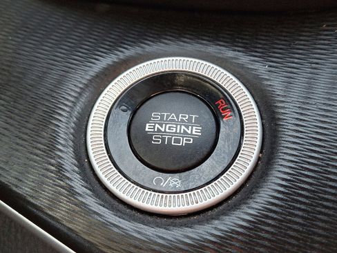 Used 2023 Jeep Grand Cherokee L Laredo w/ Luxury Tech Group I image 23