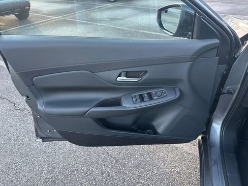 New 2026 Nissan Sentra SV w/ SV Convenience Package FWD image 10