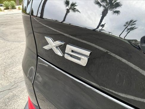 Used 2023 BMW X5 xDrive45e w/ Parking Assistance Package image 9