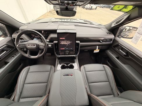 New 2026 GMC Yukon AT4 w/ AT4 Premium Plus Package image 13