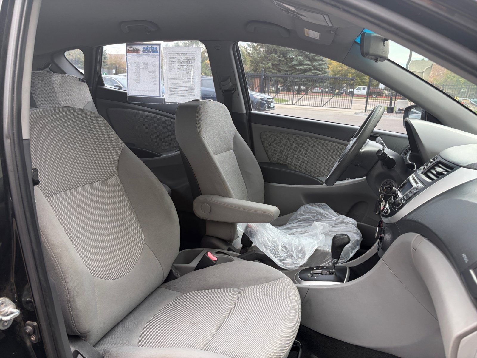Used 2012 Hyundai Accent GS FWD image 26