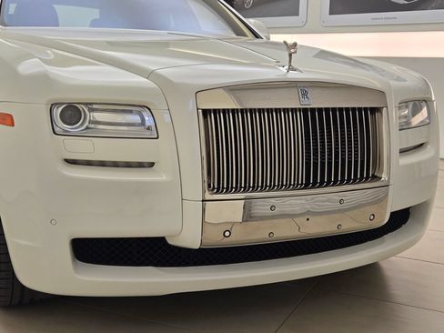 Certified 2012 Rolls-Royce Ghost RWD image 7