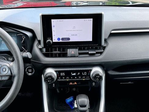 Certified 2024 Toyota RAV4 XLE FWD image 18