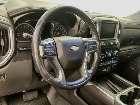Used 2021 Chevrolet Silverado 1500 LTZ w/ LTZ Premium Package AWD/4WD image 18