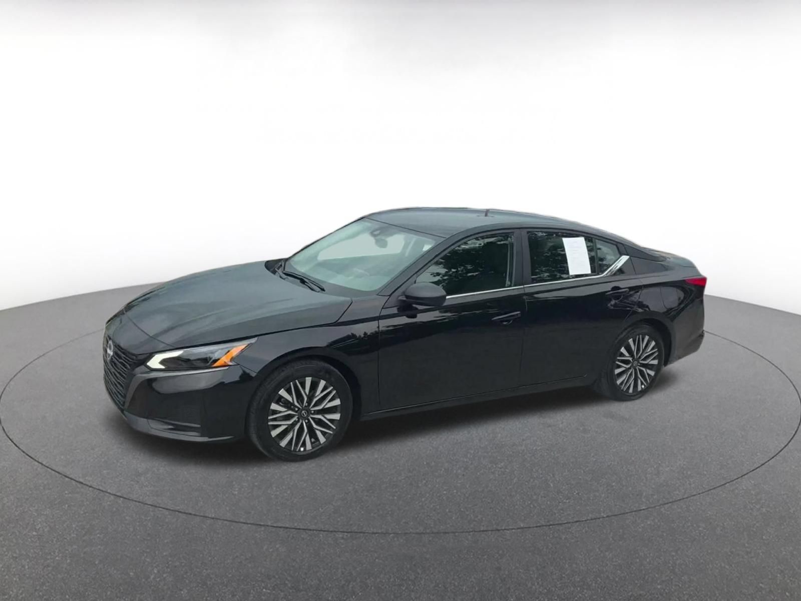 Used 2026 Nissan Altima 2.5 SV FWD image 7