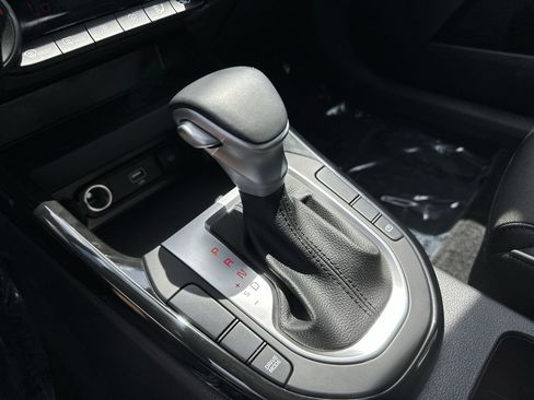 Used 2023 Kia Forte GT-Line w/ GT-Line Premium Package FWD image 22