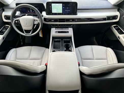 New 2025 Lincoln Aviator Reserve w/ Illumination Package RWD image 10