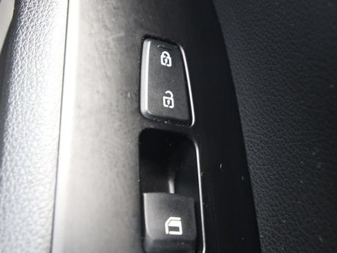 Used 2024 Kia Soul LX w/ Option Group 015 FWD image 22