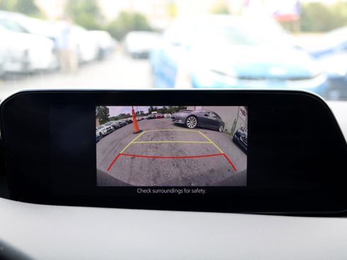 Used 2021 MAZDA MAZDA3 s image 20