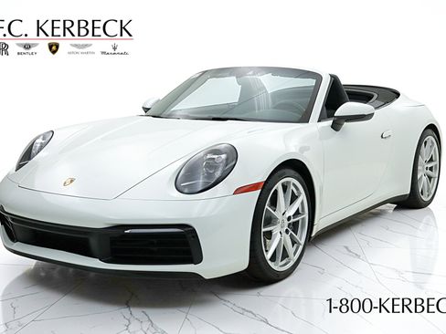 Used 2020 Porsche 911 Carrera image 2