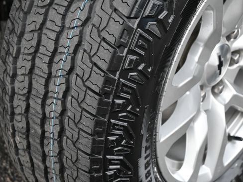 Used 2021 Chevrolet Tahoe LT image 15