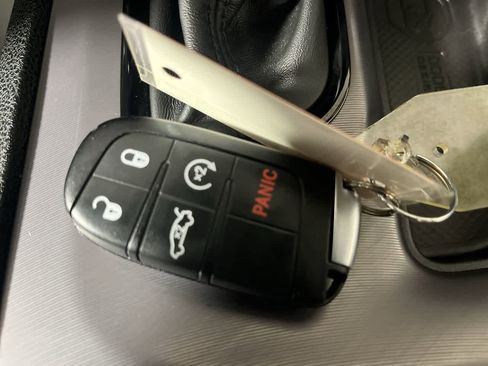 Used 2023 Dodge Charger R/T w/ Blacktop Package image 24