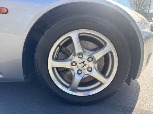 Used 2003 Honda S2000 image 20