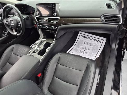 Used 2020 Honda Accord Touring image 21