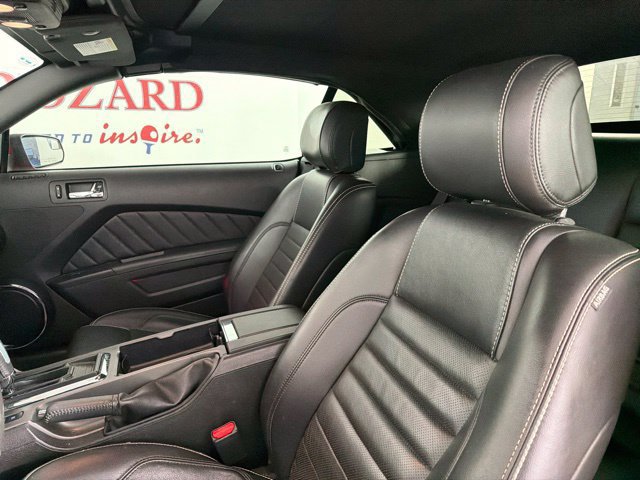 Used 2014 Ford Mustang Premium RWD image 20