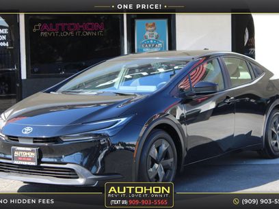 Used 2025 Toyota Prius LE