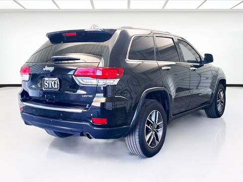 Used 2021 Jeep Grand Cherokee Limited w/ Luxury Group II image 4