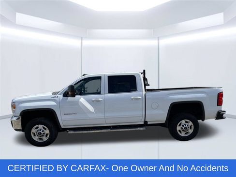 Used 2017 GMC Sierra 2500 SLE AWD/4WD image 2