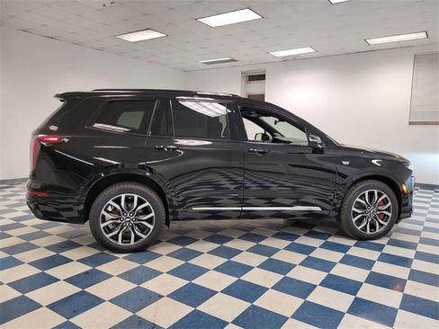 New 2025 Cadillac XT6 Sport w/ Technology Package image 12