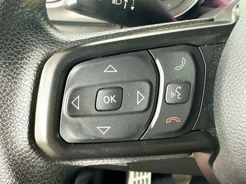 Used 2022 Jeep Wrangler Unlimited Sport AWD/4WD image 16