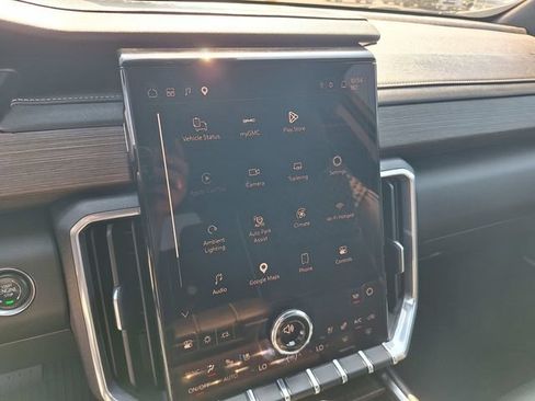 Used 2026 GMC Acadia Denali w/ Super Cruise Package AWD/4WD image 24
