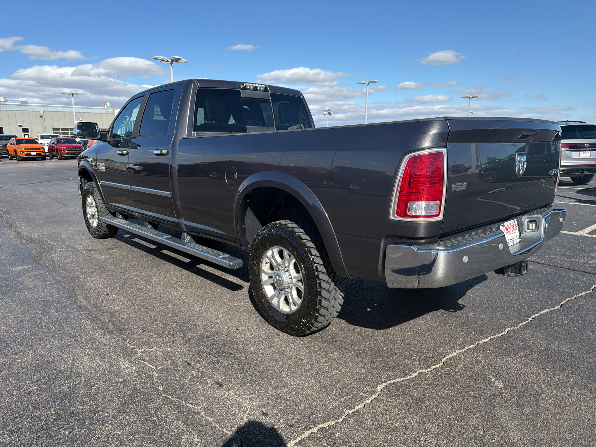 Used 2016 RAM 3500 Laramie AWD/4WD image 7