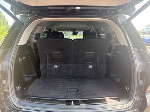 Used 2021 Jeep Grand Cherokee L Limited AWD/4WD image 22