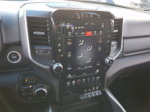 Used 2021 RAM 1500 Big Horn image 16
