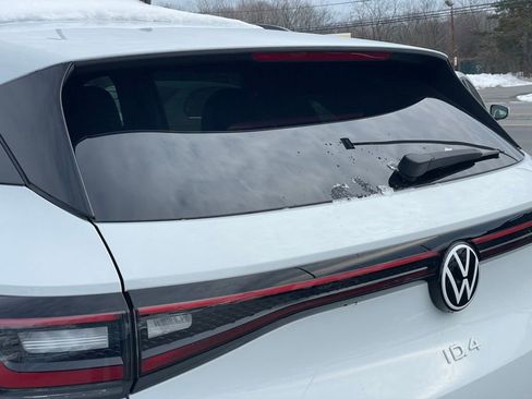 Certified 2022 Volkswagen ID.4 Pro image 29