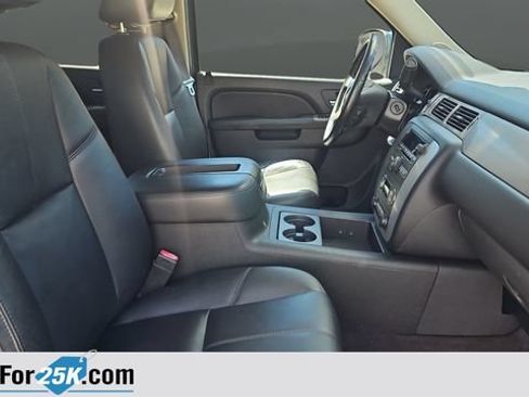Used 2013 Chevrolet Silverado 1500 LTZ w/ LTZ Plus Package AWD/4WD image 27