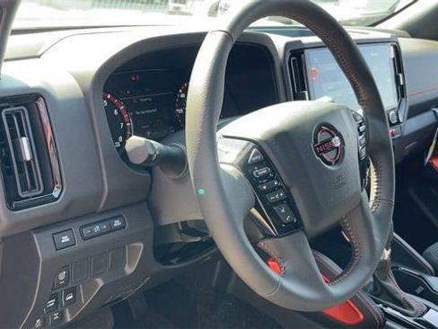 New 2025 Nissan Frontier PRO-4X image 8
