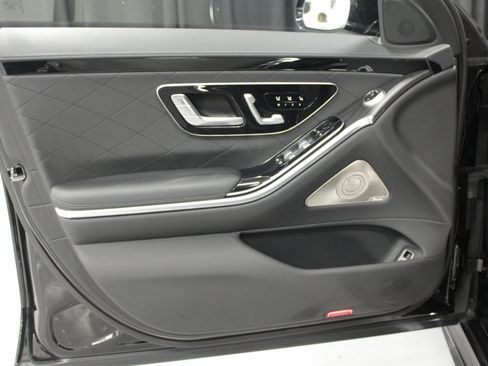 Used 2022 Mercedes-Benz S 580 4MATIC Sedan image 22