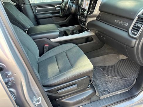 Used 2022 RAM 1500 Big Horn AWD/4WD image 44