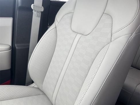 New 2025 Kia Sorento S image 43