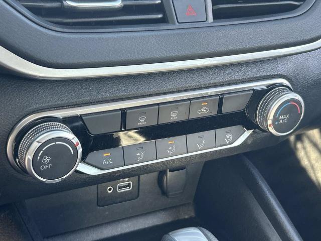 Used 2024 Nissan Altima 2.5 S FWD image 13