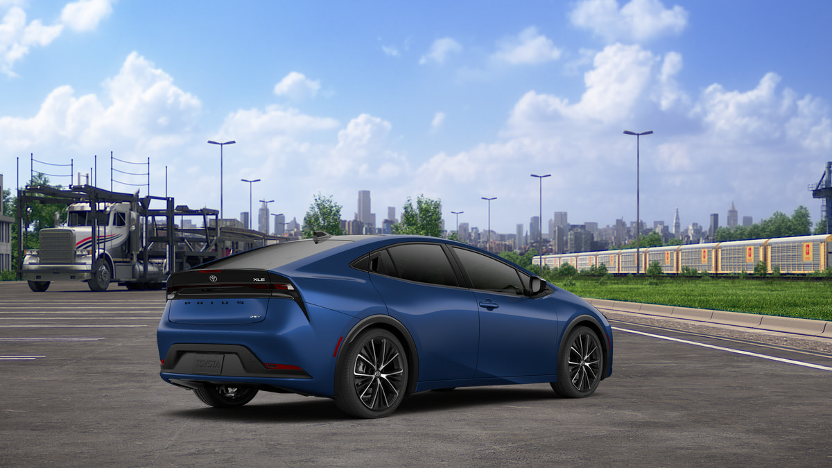 New 2027 Toyota Prius XLE FWD image 54